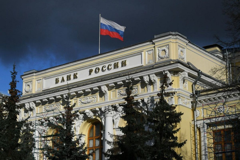Центробанк втрачає контроль: у Росії зафіксовано рекордний відтік готівки з банків