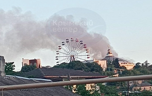 В Криму горить панорама "Оборона Севастополя": окупанти намагаються видати провал ППО за умисний удар України В Криму горить панорама "Оборона Севастополя": окупанти намагаються видати провал ППО за умисний удар України