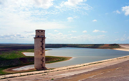 Природа развенчала фантазии Аксенова о появлении "больших запасов" воды в Крыму после сильных июньских ливней