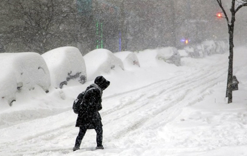 Снігові замети та ожеледиця на дорогах: ДСНС попереджає про різке похолодання в Україні наприкінці тижня