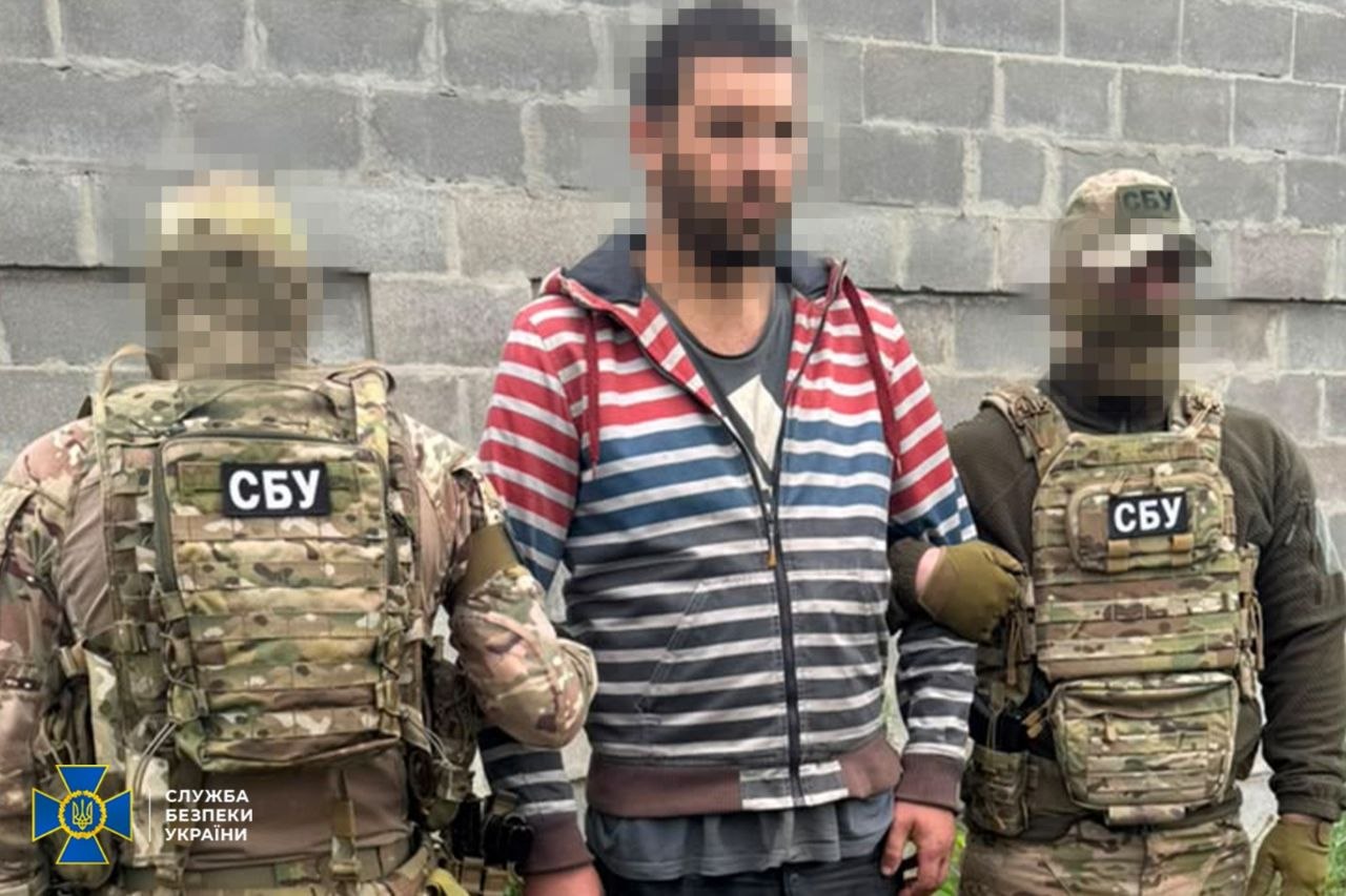 СБУ затримала російського коригувальника у "кіллзоні" під Лиманом