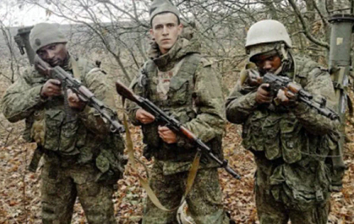 "Це просто бізнес": африканці свідомо йшли воювати за РФ проти України заради грошей, — Politico "Це просто бізнес": африканці свідомо йшли воювати за РФ проти України заради грошей, — Politico