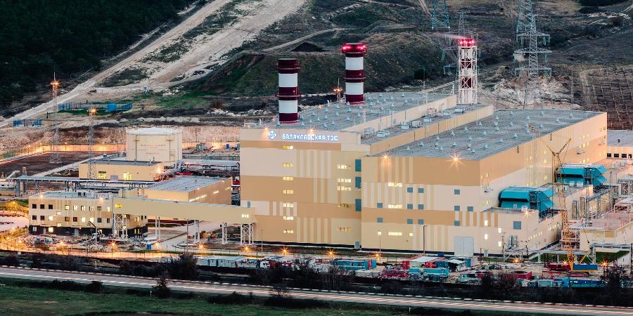 У Севастополі під атакою опинилася Балаклавська ТЕС, є влучання У Севастополі під атакою опинилася Балаклавська ТЕС, є влучання
