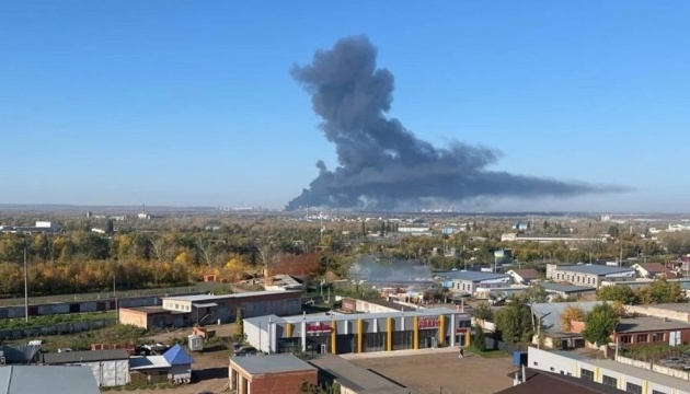НПЗ в Башкортостані зупинив роботу після атаки дронів - Reuters НПЗ в Башкортостані зупинив роботу після атаки дронів - Reuters