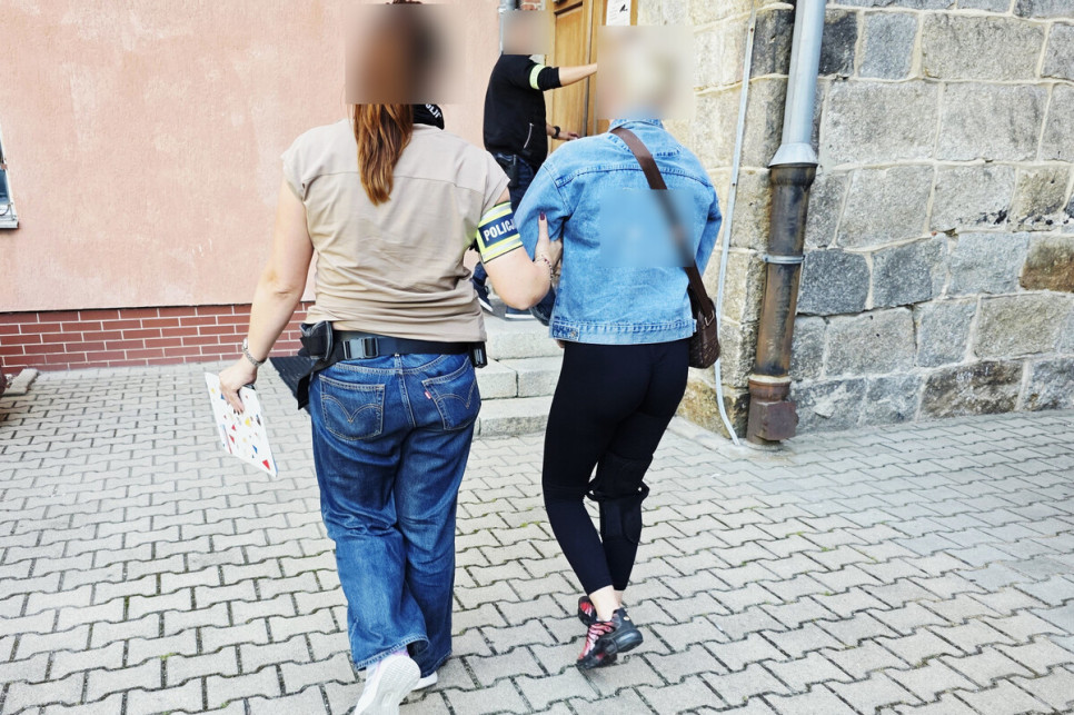 Нападниці на українських підлітків у Легніці загрожує 7,5 років позбавлення волі Нападниці на українських підлітків у Легніці загрожує 7,5 років позбавлення волі