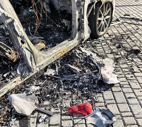 Під Єкатеринбургом підірвали директора заводу БПЛА та автора пропагандистського каналу "Схиблені на війні" Під Єкатеринбургом підірвали директора заводу БПЛА та автора пропагандистського каналу "Схиблені на війні"