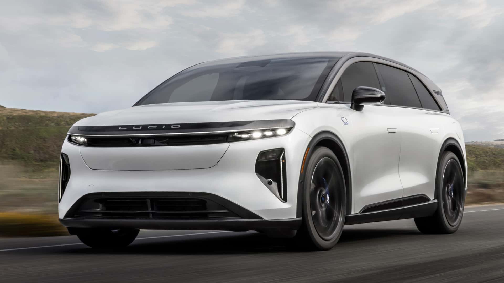 Понад 1000 кінських сил: Lucid показала великий електричний позашляховик Gravity GT-S. ФОТО