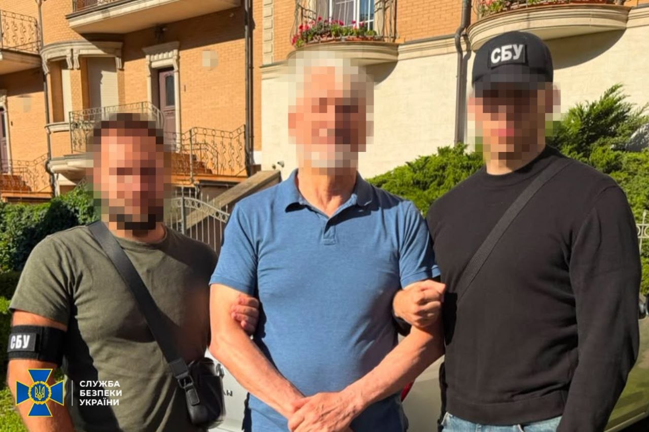 СБУ викрила на Київщині ділків, які поставляли в Росію матеріали для антидронових сіток