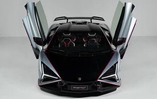 До мільйона не дотягнули: стала відома вартість суперкару Lamborghini Revuelto SV