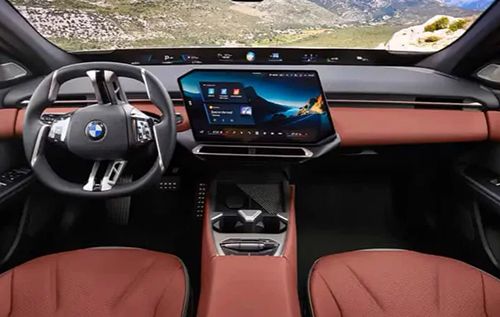 Майбутнє за голосом: у BMW пояснили рішення відмовитися від класичних кнопок в салоні