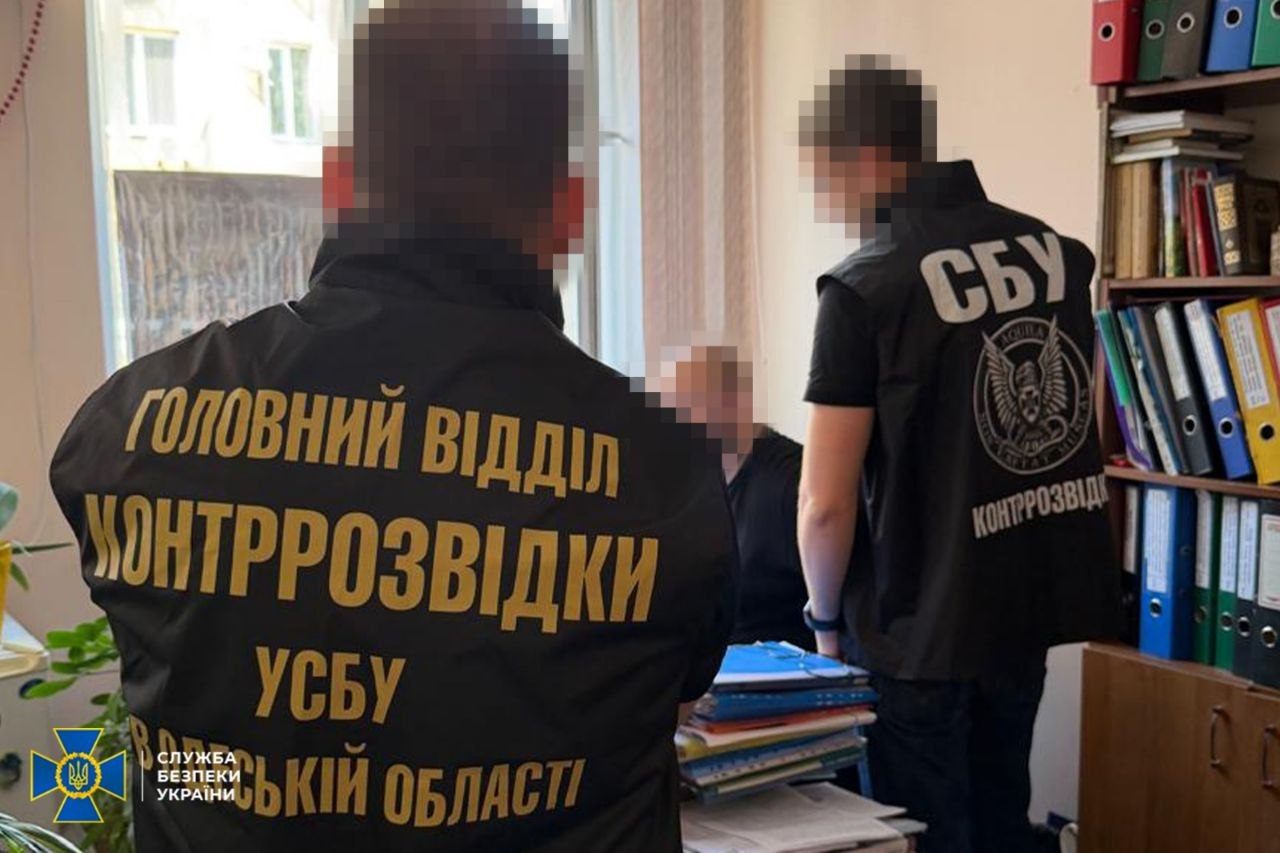 СБУ викрила ще п'ять проросійських агітаторів у різних регіонах України СБУ викрила ще п'ять проросійських агітаторів у різних регіонах України