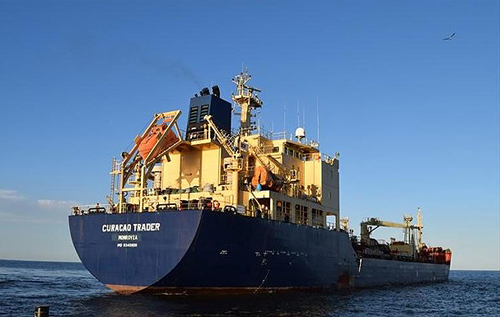 В Гвинейском заливе пираты захватили танкер с украинцами на борту