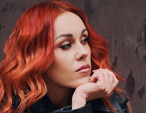 Лазила по катакомбах і жила у військовому містечку: Олена Тополя пригадала дитинство у рідному Запоріжжі Лазила по катакомбах і жила у військовому містечку: Олена Тополя пригадала дитинство у рідному Запоріжжі