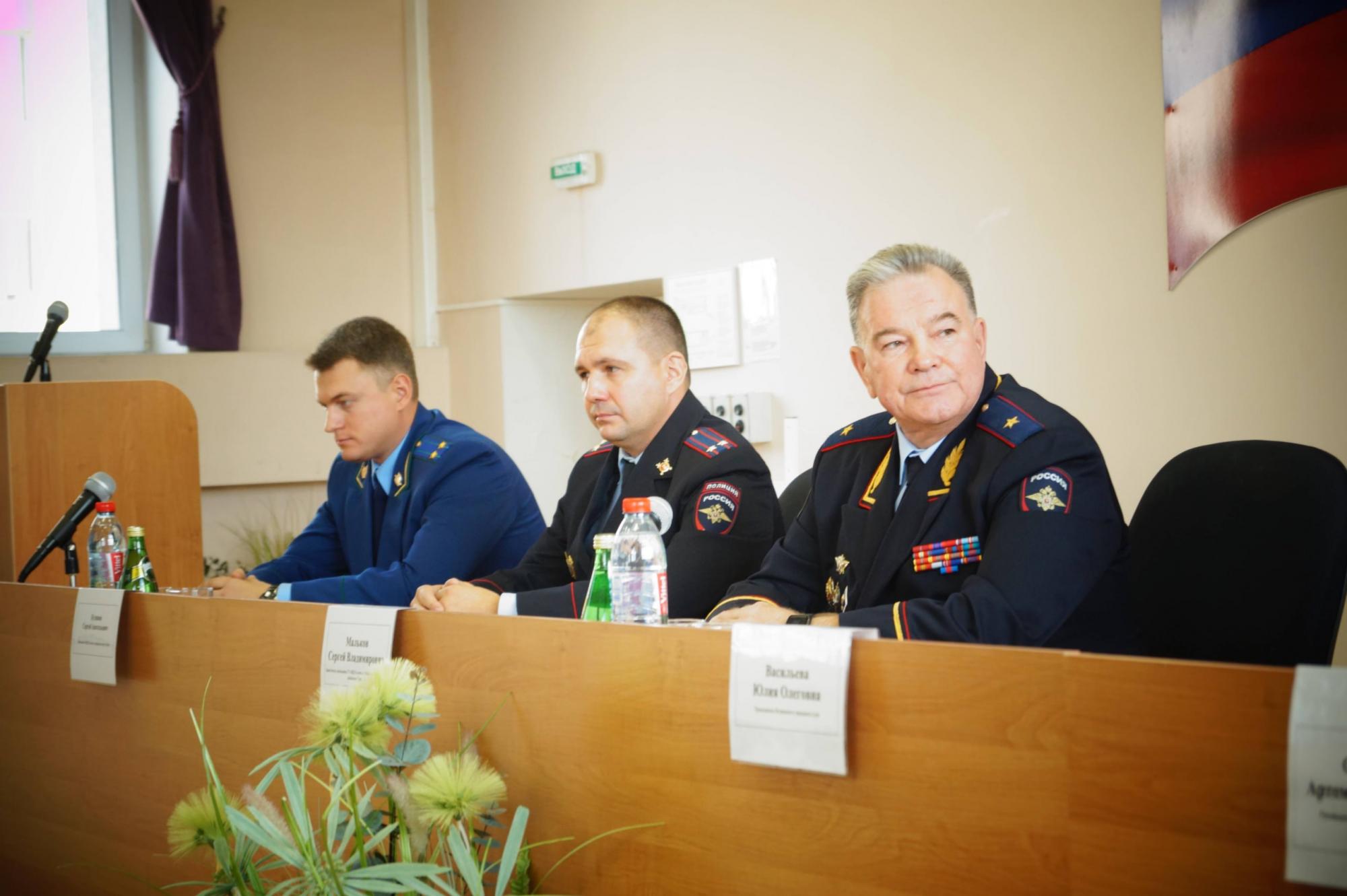 У Росії затримали генерала МВС за розкрадання пального