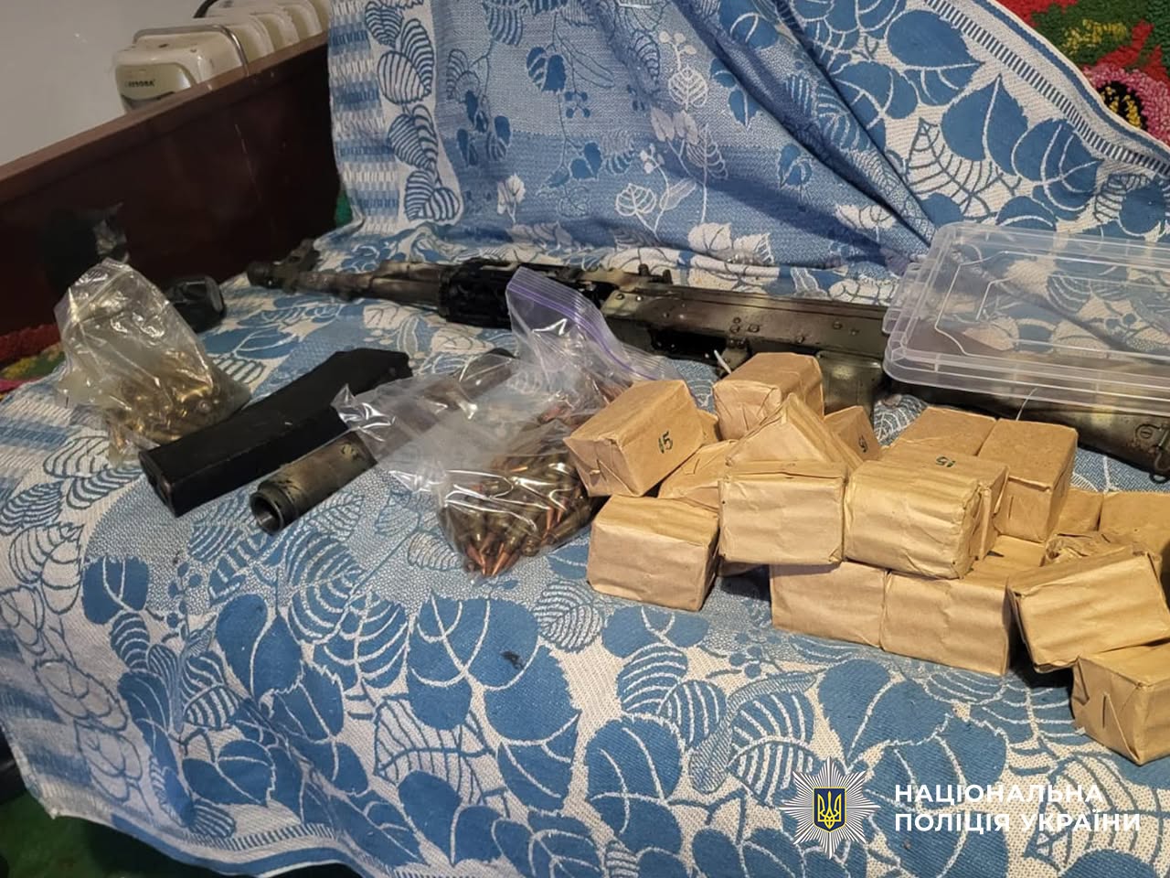 На Волині викрили канал збуту зброї та боєприпасів із зони бойових дій На Волині викрили канал збуту зброї та боєприпасів із зони бойових дій
