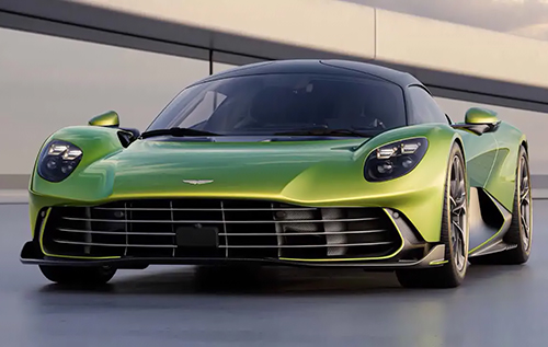 В новому кузові: Aston Martin готує презентацію гіперкара Valhalla Spider В новому кузові: Aston Martin готує презентацію гіперкара Valhalla Spider