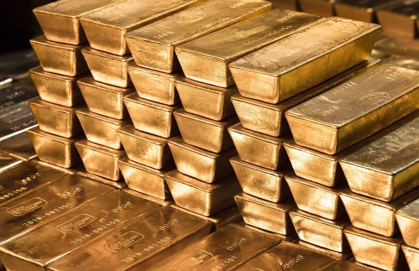 Кремль розпочав рекордний розпродаж золота