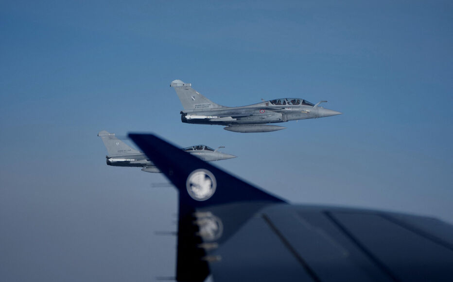 Франція навчатиме українських пілотів управлінню винищувачами Rafale Франція навчатиме українських пілотів управлінню винищувачами Rafale