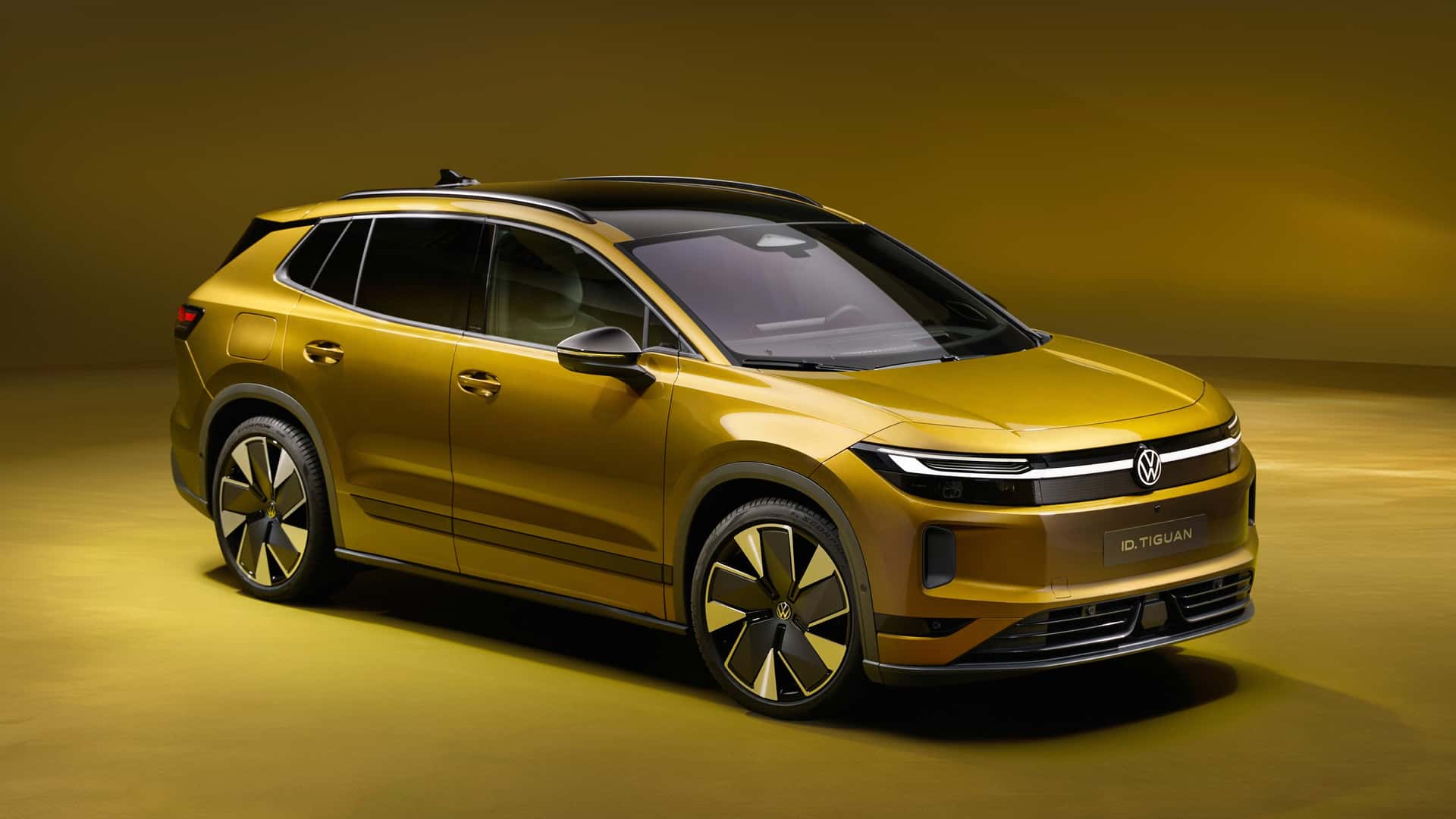 Зустрічайте наступника: Volkswagen показала електричний кросовер, який прийшов на зміну ID.4. ФОТО Зустрічайте наступника: Volkswagen показала електричний кросовер, який прийшов на зміну ID.4. ФОТО