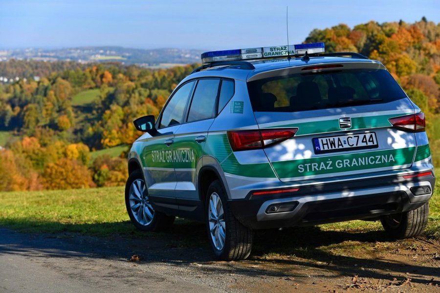 Польські прикордонники затримали 15 спортсменів з Росії та Білорусі, які приїхали на чемпіонат світу з карате Польські прикордонники затримали 15 спортсменів з Росії та Білорусі, які приїхали на чемпіонат світу з карате