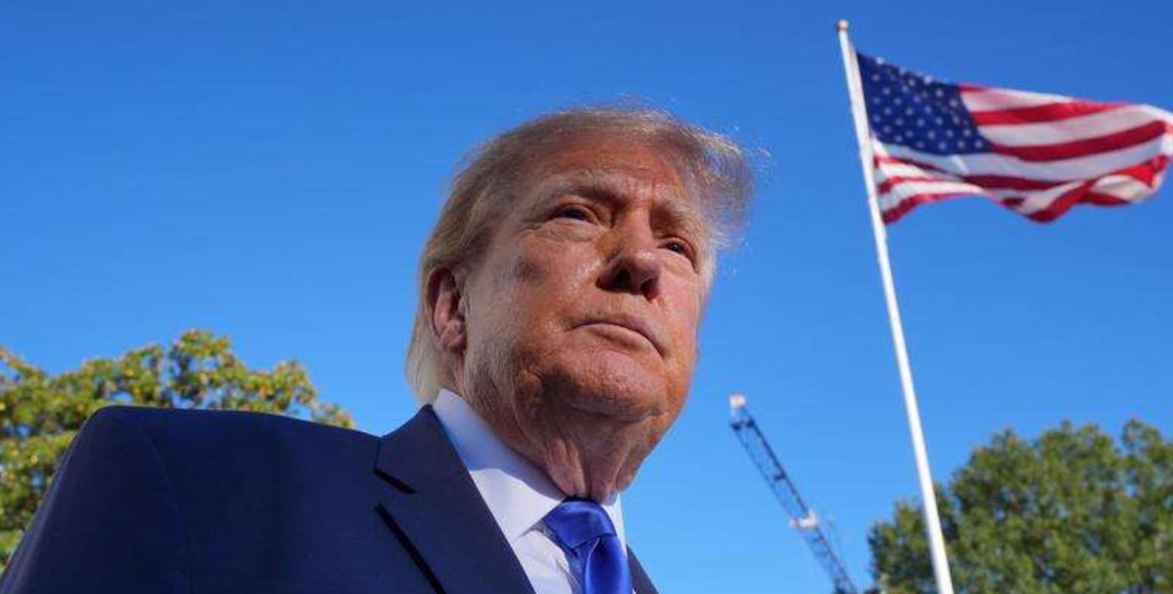 Трамп підтвердив, що Маск зняв обмеження швидкості Starlink в Україні: "Не має значення, дзвонив я чи хтось інший" Трамп підтвердив, що Маск зняв обмеження швидкості Starlink в Україні: "Не має значення, дзвонив я чи хтось інший"