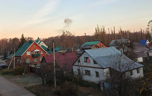 У Башкортостані дрони атакували хімзавод, який є єдиним у РФ виробником компонента для бронежилетів. ВІДЕО У Башкортостані дрони атакували хімзавод, який є єдиним у РФ виробником компонента для бронежилетів. ВІДЕО