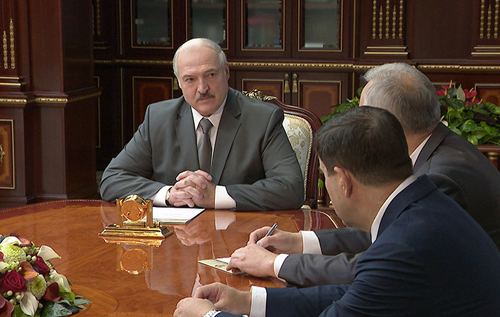 "Путин, введи войска?": Лукашенко запаниковал и решил обратиться за помощью к президенту России. ВИДЕО