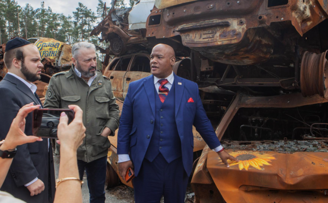 Злочини РФ проти людяності не можна списати на переговорах, - радник Трампа