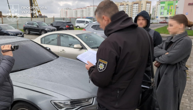На Вінниччині викрили мережу дропів з відмивання коштів, отриманих від шахрайських схем На Вінниччині викрили мережу дропів з відмивання коштів, отриманих від шахрайських схем
