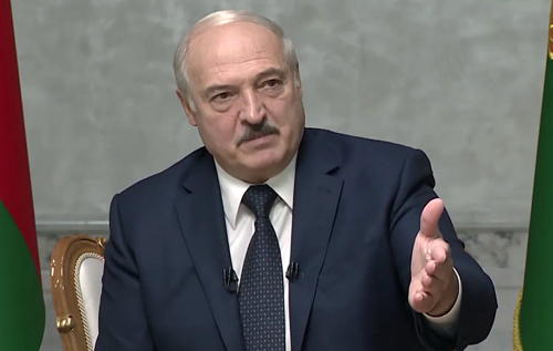 Лукашенко заявил, что в США нужны перевыборы: "Позорище, издевательство над демократией"