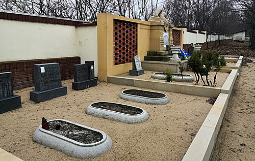 Масштабний проєкт із відновлення українських місць пам'яті завершився у Чехії, - посол Перебийніс. ФОТО
