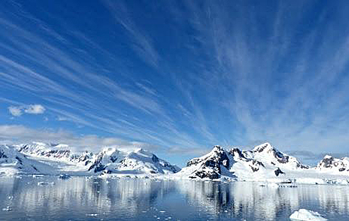 Над Антарктикой закрылась озоновая дыра-рекордсмен