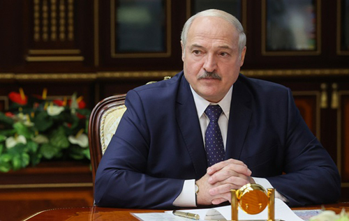 Лукашенко призвал белорусов перевернуть страницу истории