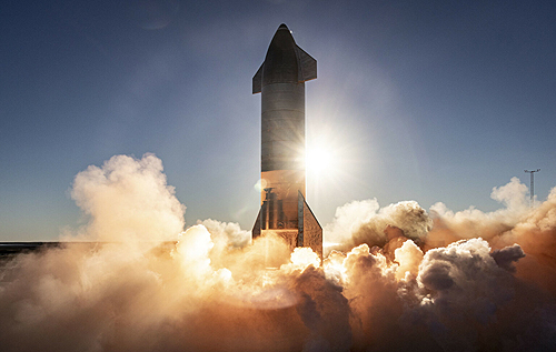 SpaceX не будет сажать свою сверхтяжелую ракету на опоры: ее будут ловить у самой земли. ФОТО