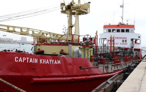 Четверо українських моряків з танкера Captain Khayyam, яких утримували в Лівії з 2016 року, повертаються на батьківщину, – ОП