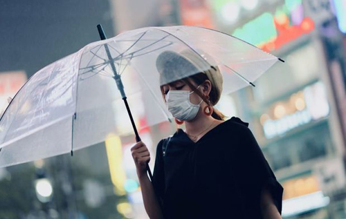 В Японии хотят ввести уголовную ответственность за отказ от госпитализации с коронавирусом