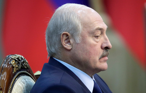 У Лукашенко нашли десяток резиденций, Tesla, Maybach и реактивный самолет. ФОТО. ВИДЕО