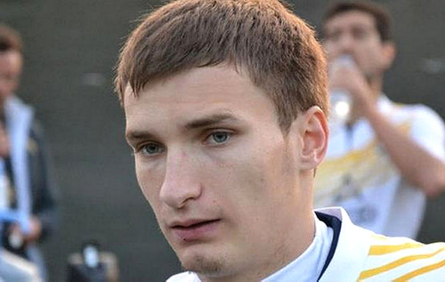 Российский экс-футболист УПЛ пожаловался, что жены его одноклубников принципиально разговаривали с ним на украинском языке
