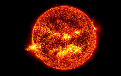 "Гаснущее" Солнце: как ученые сначала посеяли панику, а затем "спасли" мир от конца света