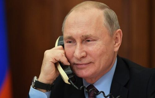 Кремль доволен тем, что "рискованный гамбит" с Украиной принес плоды, – Bloomberg