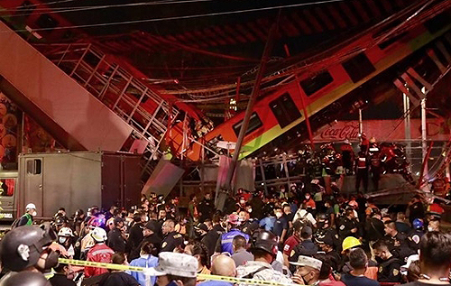 В столице Мексики под поездом метро рухнул мост, погибли не менее 23 человек. ФОТО. ВИДЕО