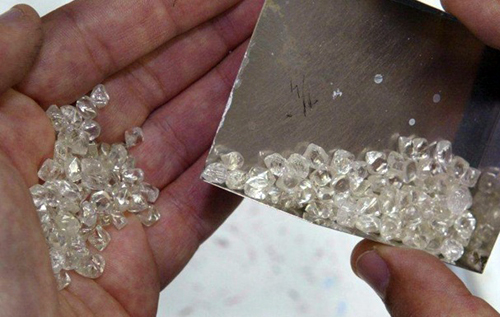 В Гонконге выявили крупнейшую партию контрабандных бриллиантов