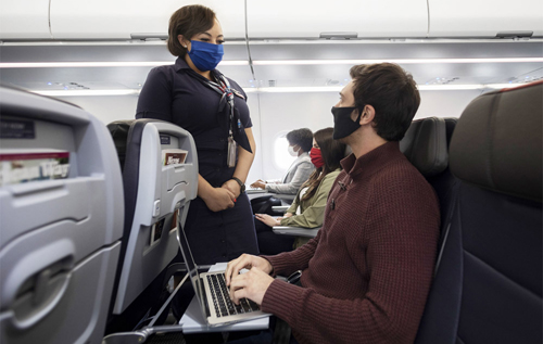 В США авиапассажиров за дебоши и отсутствие масок оштрафовали на $119 тыс.