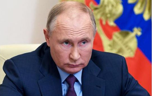 Российский писатель Быков рассказал, сколько в РФ ярых сторонников Путина