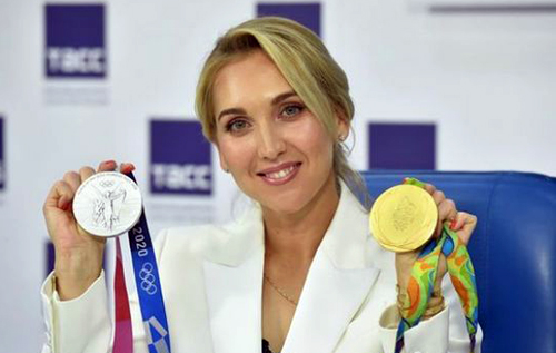 Забыла включить сигнализацию: родившуюся во Львове российскую олимпийскую чемпионку ограбили, пока она ужинала в ресторане