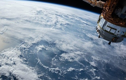 Китай разработал космический заправщик для спутников