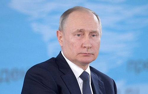 Происходит деградация: однокурсник Путина рассказал о серьезном заболевании президента РФ. ВИДЕО
