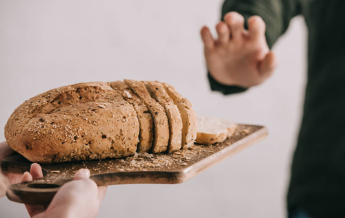 До чого може призвести повна відмова від хліба, розповіла дієтолог