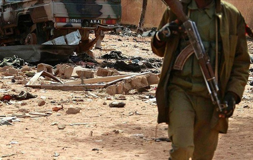 В Мали боевики обстреляли автобус, погибли более трех десятков человек