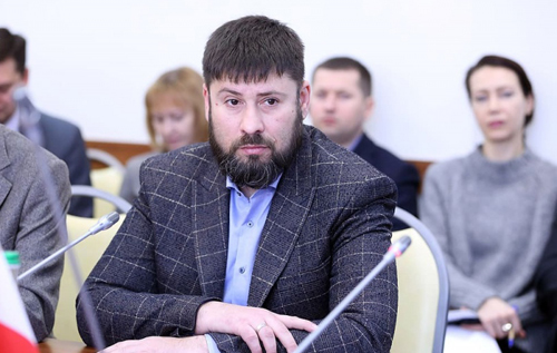 "Ви що, не бачите, хто я?": заступник голови МВС влаштував скандал на блокпосту на Донбасі: міністр відреагував. ВІДЕО